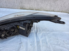 Load image into Gallery viewer, Frontscheinwerfer Hyundai I30 92102-A6060 Rechts Scheinwerfer Headlight SCH4817863532ir