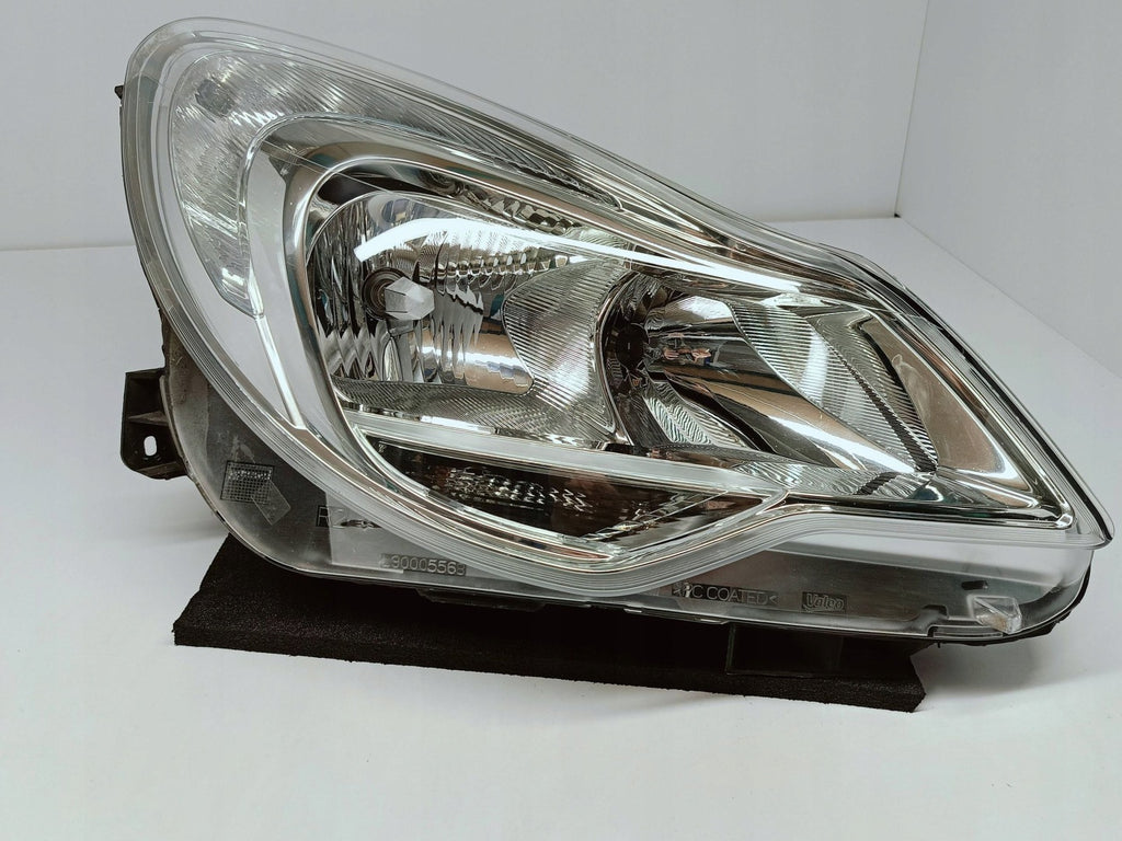 Frontscheinwerfer Opel Corsa D 13432890 90043922L Rechts Scheinwerfer Headlight SCH2585816641gz