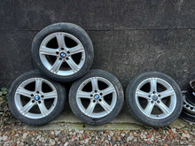 Load image into Gallery viewer, 4x Alufelge 17 Zoll 7.5" 5x120 37ET Glanz Silber 6796242 BMW F36 F32 F33 FEL1767437741ef