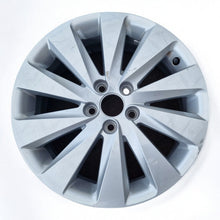 Load image into Gallery viewer, 1x Alufelge 16 Zoll 6.0&quot; 5x100 45ET Glanz Silber 6F9601025 Seat Arona Rim Wheel