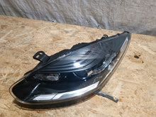 Laden Sie das Bild in den Galerie-Viewer, Frontscheinwerfer Renault Megane III 260609865R Links Scheinwerfer Headlight SCH7036101350eb