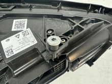 Laden Sie das Bild in den Galerie-Viewer, Frontscheinwerfer Mercedes-Benz W247 A2479061305 Full LED Rechts oder Links SCH4764777043kf