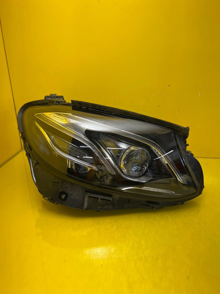 Frontscheinwerfer Mercedes-Benz W213 A2139062606 LED Rechts Headlight SCH4287108711jp