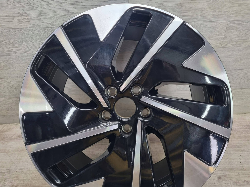 1x Alufelge 19 Zoll 8.5" 5x112 42ET Glanz Schwarz 14B601025B VW Id.4 Rim Wheel FEL7303980569xg