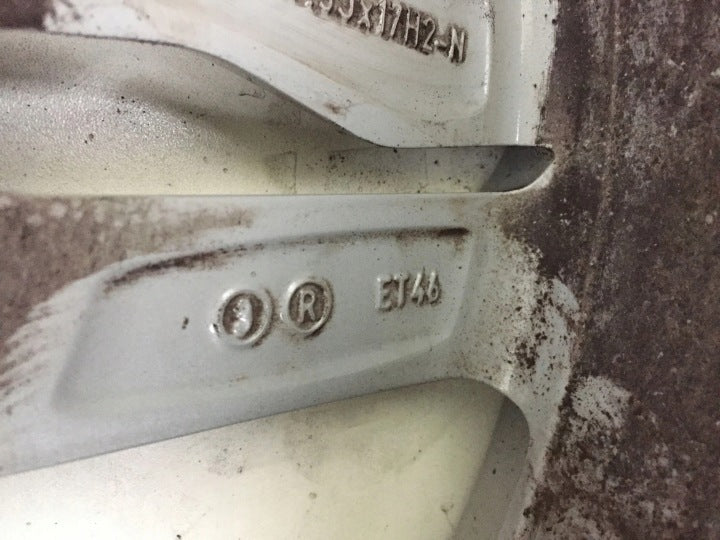 1x Alufelge 17 Zoll 7.5" 5x100 46ET Glanz Silber 82A601025K Audi A1 Rim Wheel FEL4136530068vx