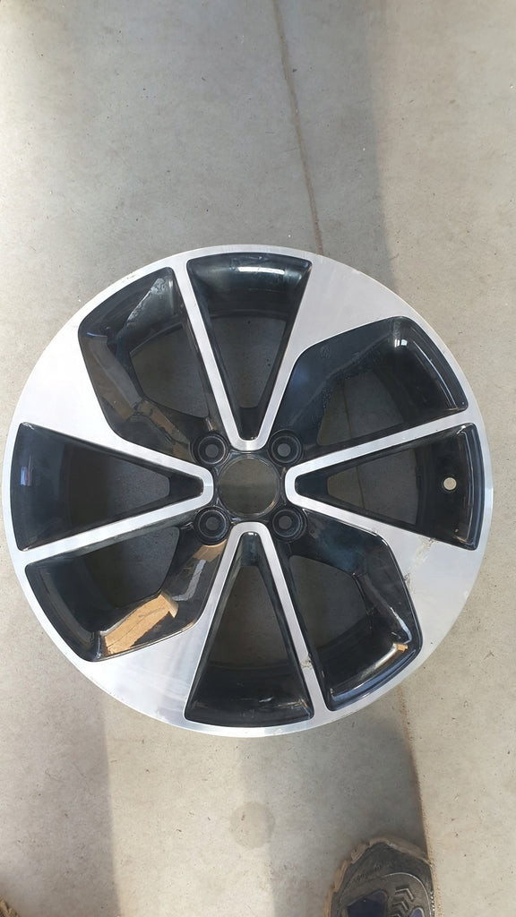 1x Alufelge 16 Zoll 6.5" 4x100 44ET Renault Captur Clio Rim Wheel