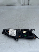 Laden Sie das Bild in den Galerie-Viewer, Frontscheinwerfer Jeep Cherokee I 68157105 Links Scheinwerfer Headlight SCH5706219812sv