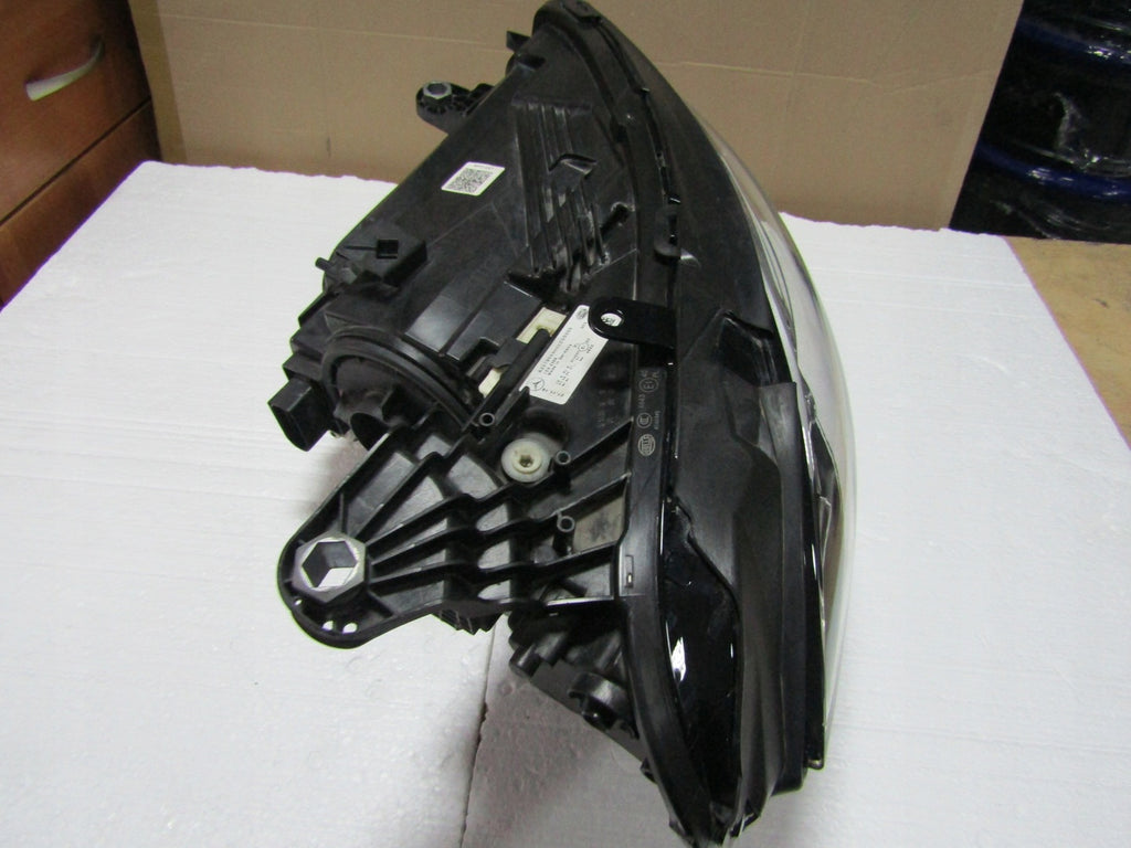 Frontscheinwerfer Mercedes-Benz Cls A2579068400 LED Rechts Headlight