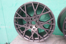 Laden Sie das Bild in den Galerie-Viewer, 1x Alufelge 19 Zoll 8.0" 5x112 46ET Glanz Schwarz 8Y0601025DD Audi Rim Wheel FEL5580529689vh