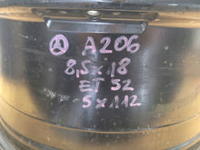 Laden Sie das Bild in den Galerie-Viewer, 1x Alufelge 18 Zoll 5x112 A2064015200 Mercedes-Benz W206 Rim Wheel FEL2831767853hs