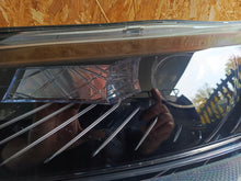 Laden Sie das Bild in den Galerie-Viewer, Frontscheinwerfer Skoda Superb III 3V1941015B Bi-Xenon Links Headlight