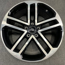 Laden Sie das Bild in den Galerie-Viewer, 4x Alufelge 18 Zoll 8.0" 5x112 46ET Glanz Graphit 8V0601025DG Audi A3 Mg FEL3811151301tt