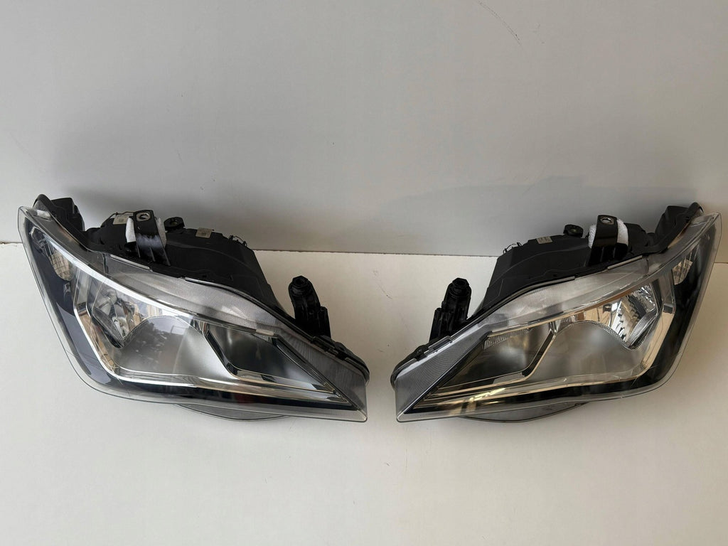 Frontscheinwerfer Seat Ibiza IV 6J1941005F 6J1941006F Ein Satz Headlight SCH8359035991bi