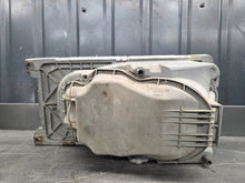 Laden Sie das Bild in den Galerie-Viewer, Frontscheinwerfer Mercedes-Benz W123 1305235051R Rechts Scheinwerfer Headlight SCH3438759379zj