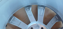 Load image into Gallery viewer, 1x Alufelge 18 Zoll 7.0" 5x112 45ET Glanz Silber 57A601025AD Mg I Rim Wheel FEL3165917369ol