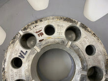 Laden Sie das Bild in den Galerie-Viewer, 1x Alufelge 16 Zoll 6.5&quot; 5x112 33ET Glanz Silber 8U0601025 Audi Q3 Rim Wheel