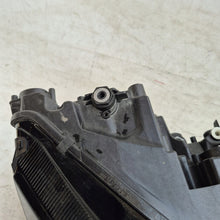 Laden Sie das Bild in den Galerie-Viewer, Frontscheinwerfer Skoda Octavia IV 5E4941016A Rechts Scheinwerfer Headlight SCH5238543401il