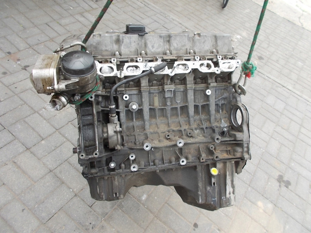 Motor BMW E91 E60 E90 E61 YUGUYGGGGH 2005 Benzin Engine Unkomplett