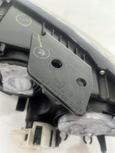 Laden Sie das Bild in den Galerie-Viewer, Frontscheinwerfer Mazda Mx-5 Mx5 100-61384 Rechts Scheinwerfer Headlight