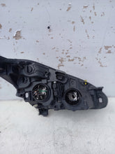 Laden Sie das Bild in den Galerie-Viewer, Frontscheinwerfer Peugeot 208 9802221880 Links Scheinwerfer Headlight SCH8150870200ep
