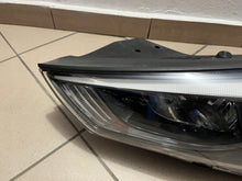 Laden Sie das Bild in den Galerie-Viewer, Frontscheinwerfer Hyundai Tucson 92101-D7100 Links Scheinwerfer Headlight SCH3869598985di