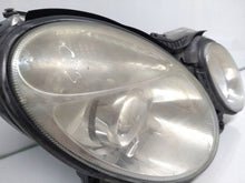 Laden Sie das Bild in den Galerie-Viewer, Frontscheinwerfer Mercedes-Benz W211 A0028202426 5DV00876400 Rechts Headlight SCH7882505353oz