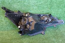 Load image into Gallery viewer, Frontscheinwerfer Mitsubishi Space Star 8301D445 Links Scheinwerfer Headlight SCH9372319723ue