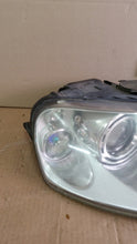 Laden Sie das Bild in den Galerie-Viewer, Frontscheinwerfer VW Touareg 7L6941015BK Xenon Ein Stück (Rechts oder Links)