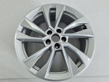 Load image into Gallery viewer, 1x Alufelge 17 Zoll 6.5" 5x100 40ET Glanz Silber 657601025AK Skoda Scala Kamiq I FEL6471751590bh