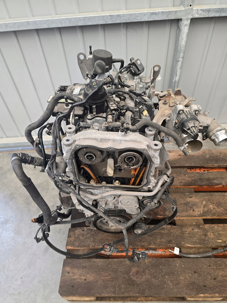 Motor Mercedes-Benz Gla H247 247 2020 Benzin Engine Unkomplett