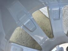 Laden Sie das Bild in den Galerie-Viewer, 1x Alufelge 17 Zoll 7.0&quot; 5x105 0P067 Opel Astra K Rim Wheel