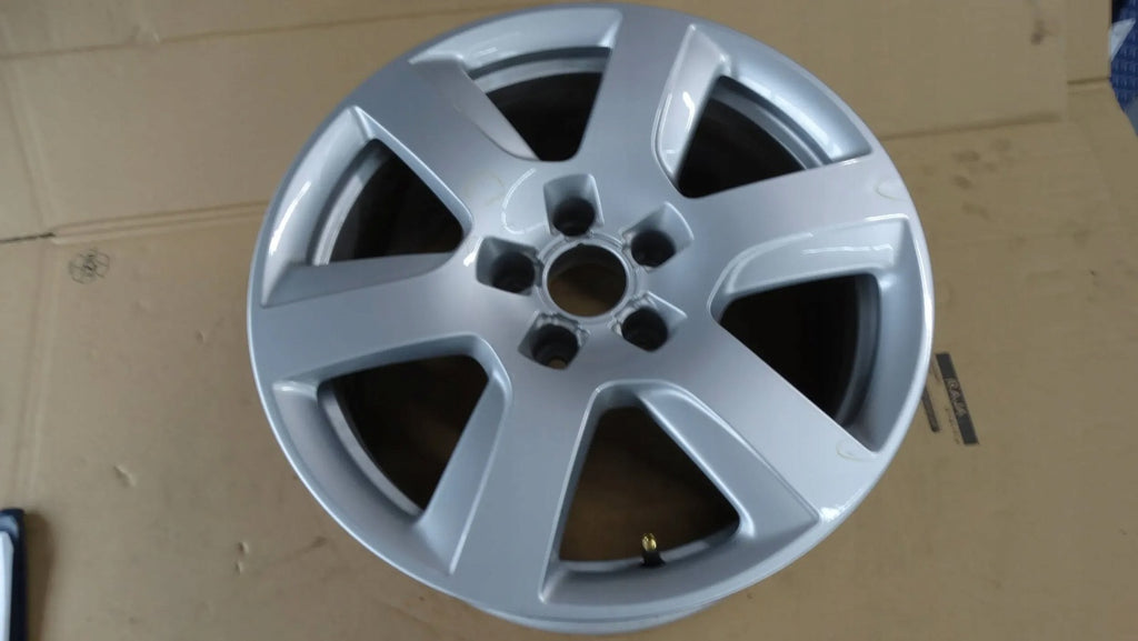 1x Alufelge 17 Zoll 4H0601025 Audi A8 Rim Wheel