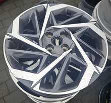 Laden Sie das Bild in den Galerie-Viewer, 1x Alufelge 17 Zoll 7.0" 5x114.3 54ET Glanz 52910-Q0300 Hyundai I20 Mg Rim Wheel FEL8773642052th