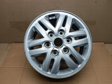 Load image into Gallery viewer, 1x Alufelge 16 Zoll 6.5" 5x139.7 56ET Glanz Silber 52910-4H510 Hyundai Rim Wheel FEL6434576433lt