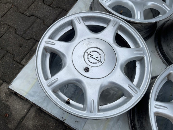 4x Alufelge 16 Zoll 7.0" 5x110 39ET Opel Rim Wheel FEL9074626921aq