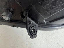 Load image into Gallery viewer, Frontscheinwerfer Hyundai Bayon 92102QQ500 Rechts Scheinwerfer Headlight