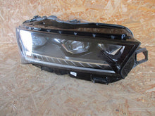 Load image into Gallery viewer, Frontscheinwerfer Skoda Superb 3P1941016A Full LED Ein Stück (Rechts oder Links) SCH6650712822jb