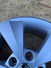 Laden Sie das Bild in den Galerie-Viewer, 1x Alufelge 16 Zoll 5x112 5E0601025C Skoda Octavia I Rim Wheel FEL2219403527ne
