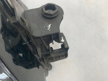 Laden Sie das Bild in den Galerie-Viewer, Frontscheinwerfer Skoda Superb III 3V1941016D Rechts Scheinwerfer Headlight SCH8113032562lh