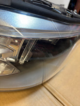 Laden Sie das Bild in den Galerie-Viewer, Frontscheinwerfer BMW F11 F10 7343912 Bi-Xenon Rechts Scheinwerfer Headlight SCH8100919545li