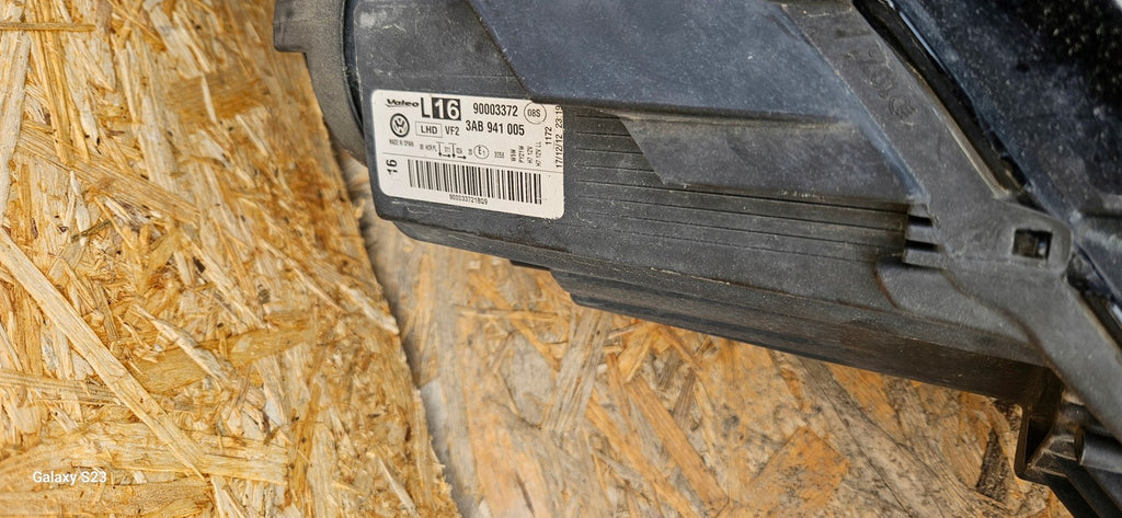 Frontscheinwerfer VW Passat B7 90003372 Ein Stück (Rechts oder Links) Headlight SCH8309097546xc