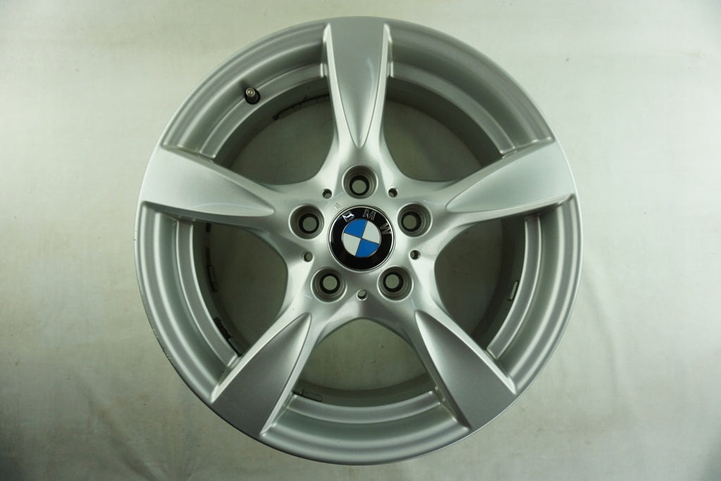 1x Alufelge 17 Zoll 6.5" 5x120 47ET Glanz Silber 6795561 BMW 1 E81 E87 Rim Wheel FEL6053801684yx