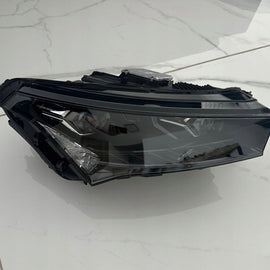 Frontscheinwerfer Skoda Enyaq IV 5LB941016H Rechts Scheinwerfer Headlight SCH6740857500op