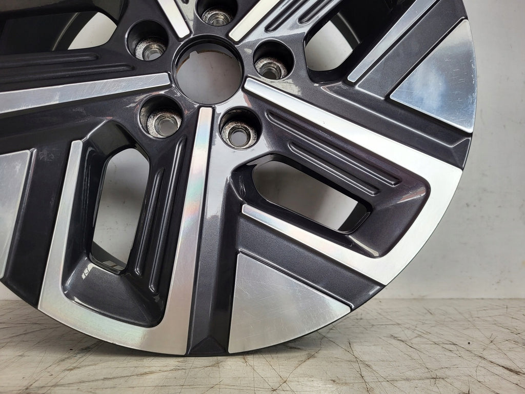 1x Alufelge 17 Zoll 7.0" 5x114.3 50ET Glanz 52910-DD100 Hyundai Kona Rim Wheel