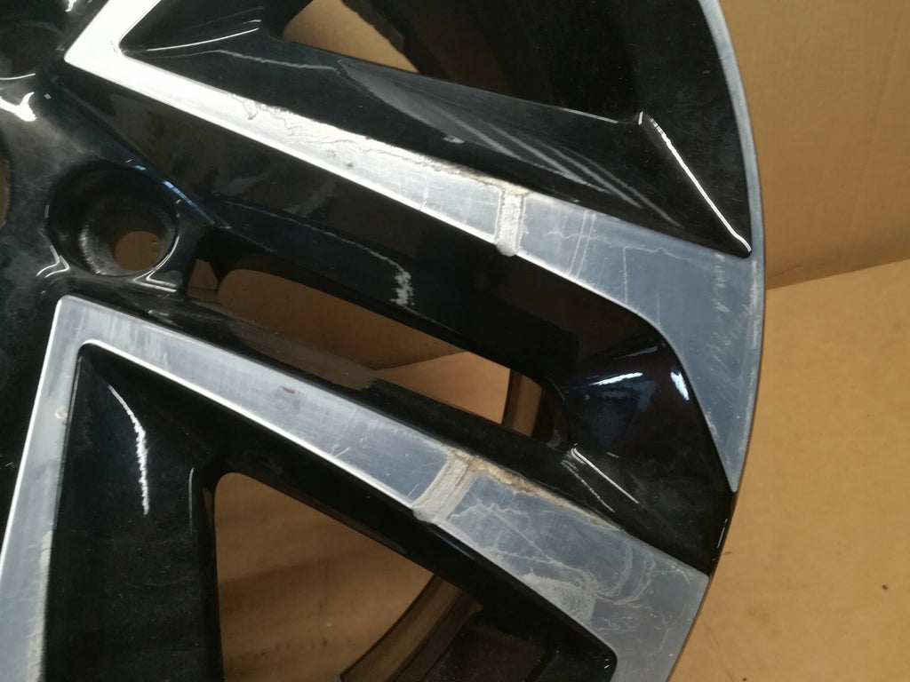 1x Alufelge 18 Zoll 7.0" 5x112 43ET Glanz Schwarz 5FJ601025 Seat Tarraco