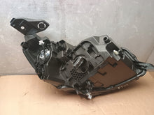 Laden Sie das Bild in den Galerie-Viewer, Frontscheinwerfer Peugeot 2008 208 II 1682772680 LED Links Headlight SCH2438145569gd