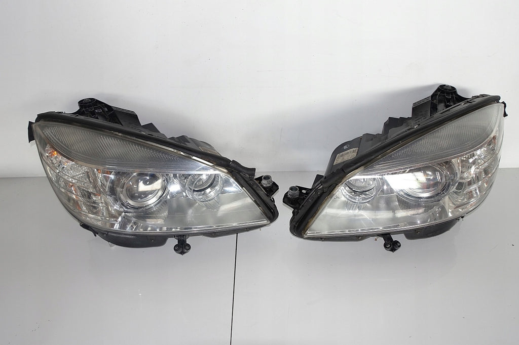 Frontscheinwerfer Mercedes-Benz W204 2048203161 Xenon Rechts oder Links SCH6695770000kl