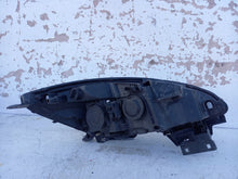 Laden Sie das Bild in den Galerie-Viewer, Frontscheinwerfer Renault Scenic 260601946R Links Scheinwerfer Headlight SCH6210338116kl