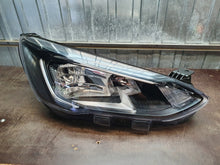 Laden Sie das Bild in den Galerie-Viewer, Frontscheinwerfer Ford Focus MX7B-13E014-CC LED Rechts Scheinwerfer Headlight