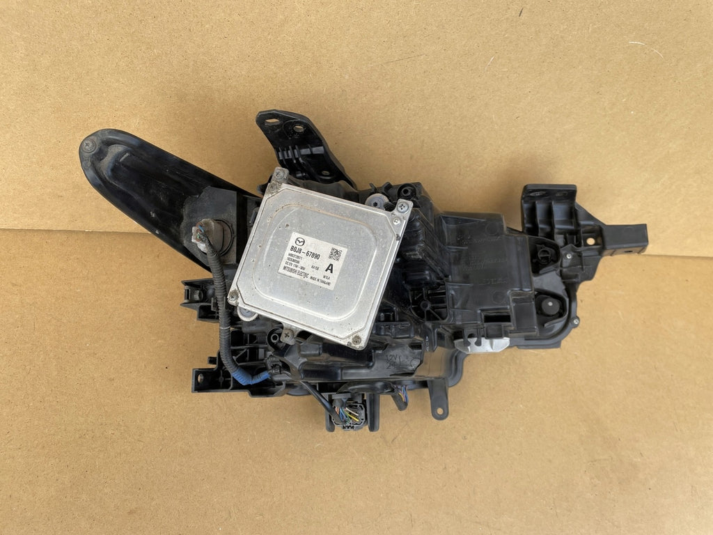 Frontscheinwerfer Mazda IV BCJH-51040 Links Scheinwerfer Headlight